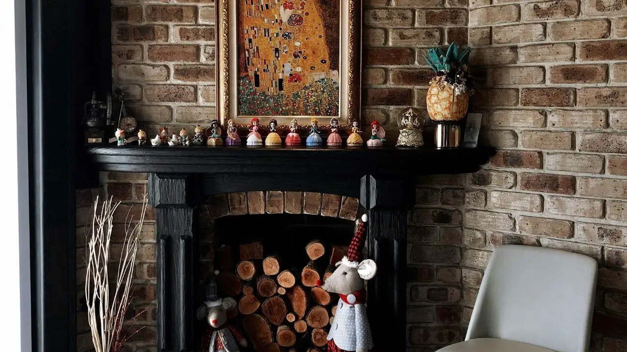 Clean an Antique Wood Mantel